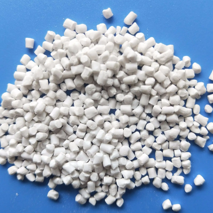 Calcium carbonate filling masterbatch,
